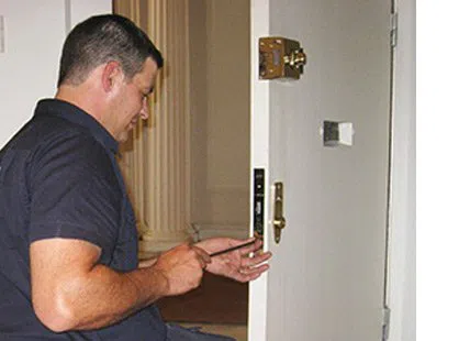 Security Locksmith Services Surprise, AZ 623-745-3615 Security Locksmith Services Surprise, AZ 623-745-3615 - 11-Lock-And-Locksmith